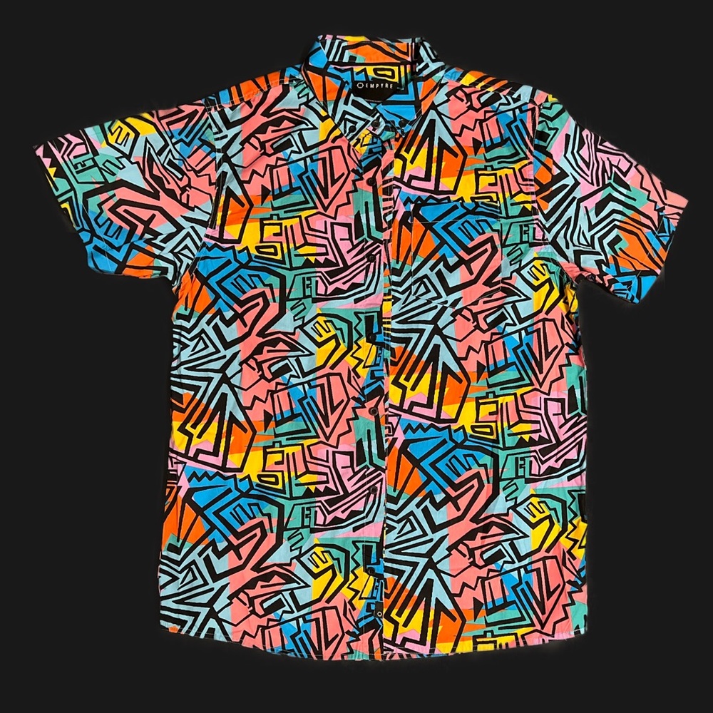 NWOT Empyre Men’s multicolor button down. Size medium, 80’s design, lightweight